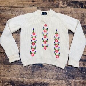 Helen Harper Crochet Knit Sweater Pullover Lightweight Casual Comfy small floral